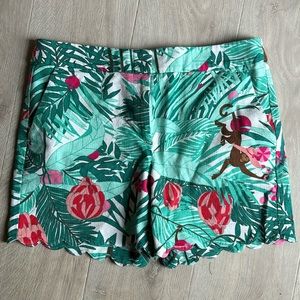 Talbots Size 8 Scalloped Hem Shorts